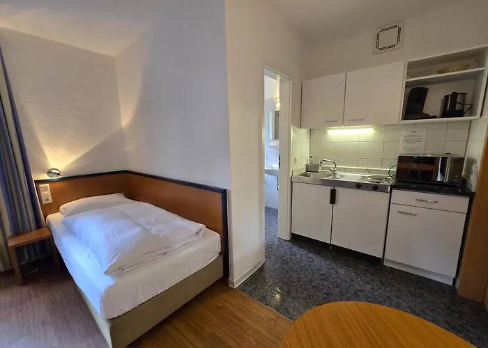 Keyless Boardinghouse 3*